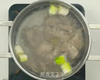 Make Mountain medicine and bone soup step 4