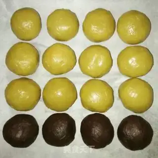 Make Lian Yuen Yuen step 6