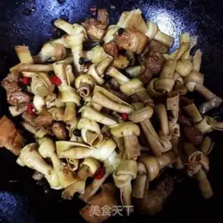 Make Five flowers to burn the leaves step 5