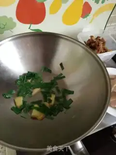 Make Monkey mushrooms, chicken legs step 1