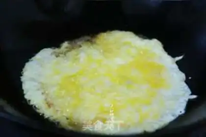 Make Ostrich eggs made of bitter melons step 4