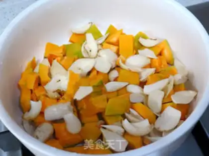 Make Pumpkin lilies step 5
