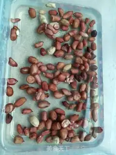 Make Blooded pig hoof soup step 0