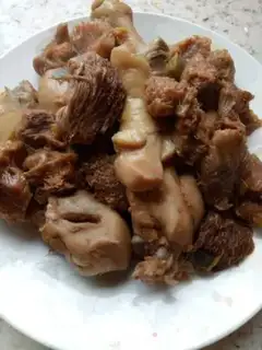 Make Monkey mushrooms, chicken legs step 6