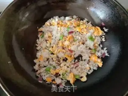 Make Onion onions fried rice step 6