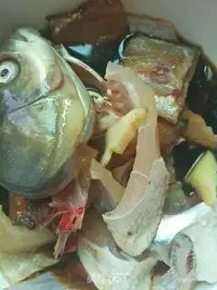 Make Sour sauce and fish step 0