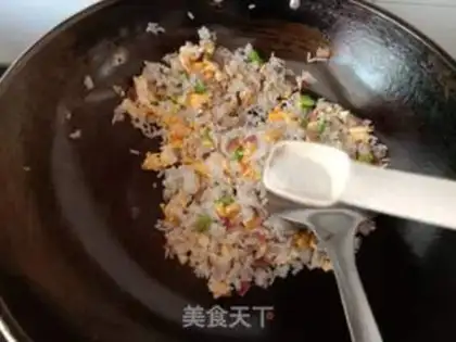 Make Onion onions fried rice step 7