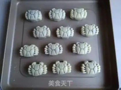 Make Crab moon cake step 8