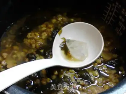 Make The green bean sand is sweet step 9