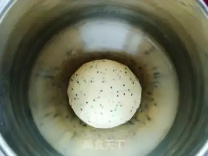 Make Black Sesame Cube toast step 5