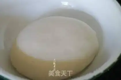 Make An ostrich cage pouring soup step 0