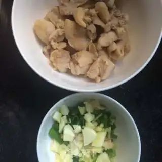 Make Chicken leg and potatoes step 4