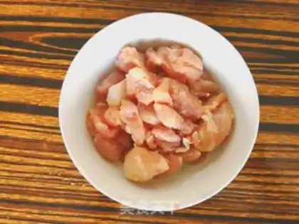 Make Aroma chicken noodles step 1