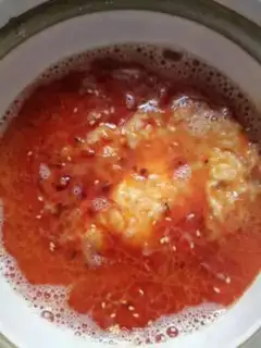 Make Spicy shrimp rice powder step 5