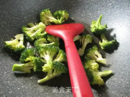 Make Beefball broccoli step 1