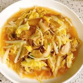 Make A big cabbage with a flower and a fan step 7