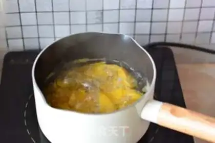 Make Milk, ice-cream mooncake step 9