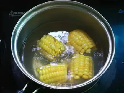 Make Tomato corn salad step 1