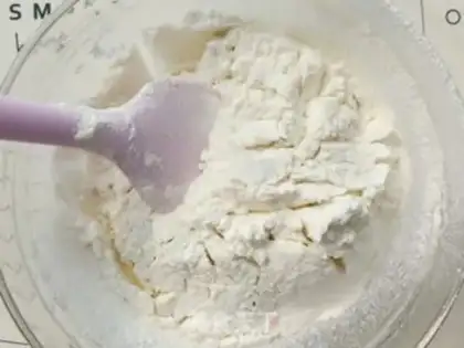 Make A yellow-haired moon cake step 17