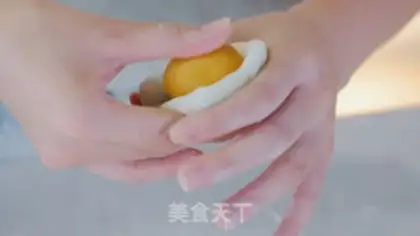 Make Milk, ice-cream mooncake step 16