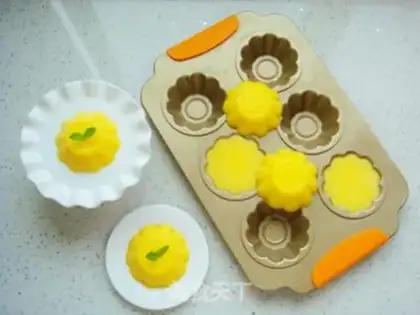 Make Heart-shaped mooncake step 15