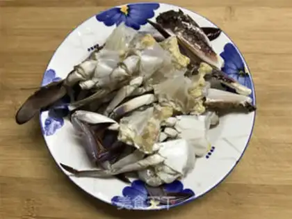 Make Pour crabs for porridge step 2