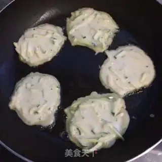 Make Egg pumpkin pancakes step 5