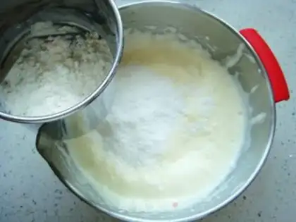 Make Shell cake step 5