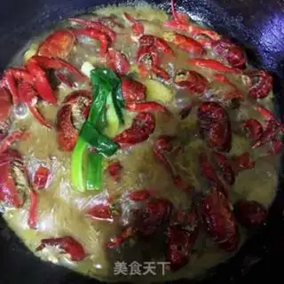 Make Spicy lobster step 7