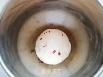 Make Goo-goo-Hoff cranberry bread step 4
