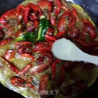 Make Spicy lobster step 8