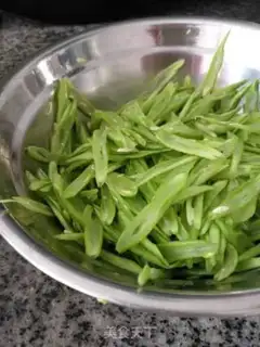 Make Four seasons of soy sauce step 1