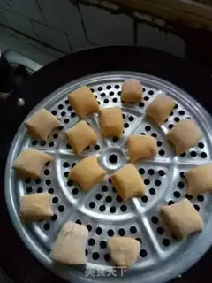 Make Pumpkin buns step 5