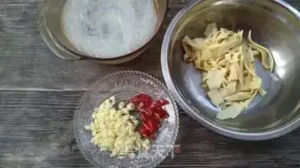 Make A spinach-skinned fan step 2