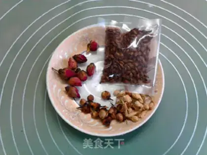 Make Three sprouts of barley tea step 0