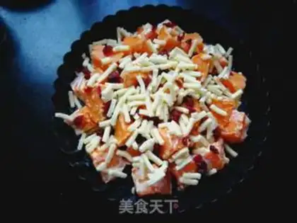 Make Cranberry cheese and chips step 8