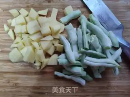 Make Scrambled potatoes step 0