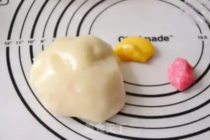 Make Ice mooncake step 5