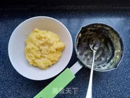 Make Milk, ice-cream mooncake step 6