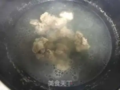 Make Mountain medicine and bone soup step 1