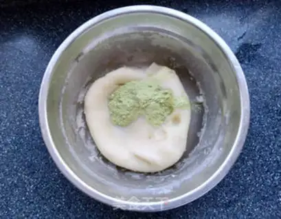 Make Milk, ice-cream mooncake step 12