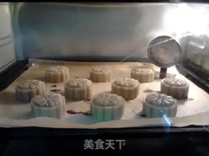 Make Milk and chestnut mooncake step 14