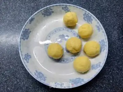 Make Milk, ice-cream mooncake step 14