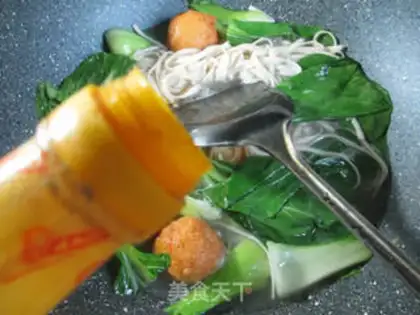 Make Shrimp veggie noodles step 3