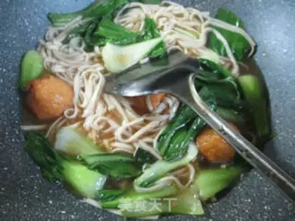 Make Shrimp veggie noodles step 6