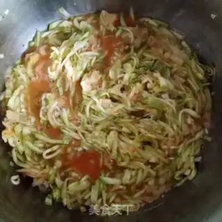 Make Blow up the spicy cabbage step 2
