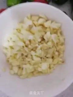 Make Garlic eardrum step 0