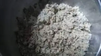 Make A lunar cake step 4