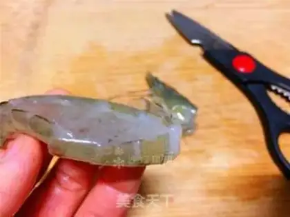 Make Hot shrimp tail step 3