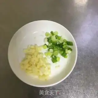Make The broccoli sprouts step 2